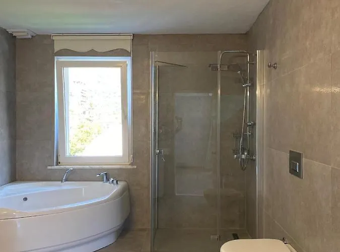 Sophia فيلة مرمريس